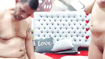 group_spicy chaturbate playing with her ass and pussy