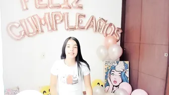 gabi_rios chaturbate busty brunette sucks dildo