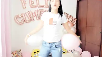 gabi_rios chaturbate mature model caresses nipples and cunt