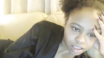 for_aspen chaturbate tender small fucks herself in the pussy