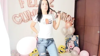 gabi_rios chaturbate twirling nipples on big boobs