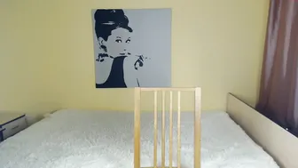 sofi_vip skinny female rubs herself with oil