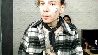 roshelle_xxx pranks in honor of the new year