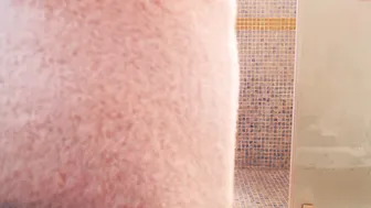 elli_ssi cute coquette strips in the kitchen