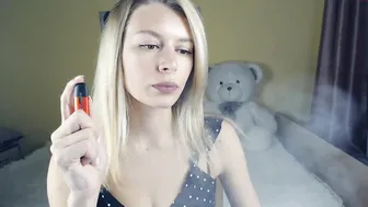 sofi_vip sexually jerking pussy