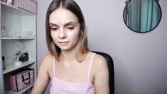 lolli_mary babe sat hard masturbating pussy