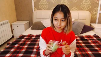 elli_ssi intense pranks of a pretty girl