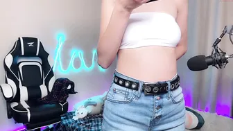 eva_cali attractive bitch fucks her cap