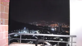 _lennah Busty brunette