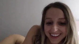 caracupcakexo young slut gets naked before boobs