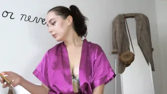 fyyfyy luxurious babe fucks pussy relish