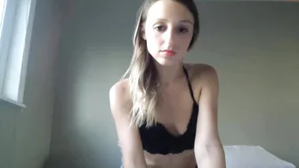 caracupcakexo tender naughty blonde