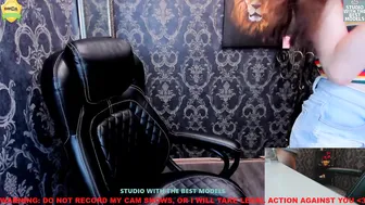 alisa__coy private with a toy