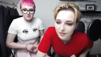 elisebunny magnificent prankster shows herself naked on the street