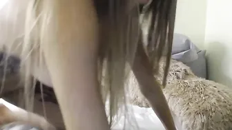 bikiniblondie perfect swell caresses sex lips