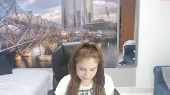lolita_redhead crazy girl caresses shaved pussy