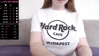 lily_sweet_cheeks loves to masturbate standing cancer