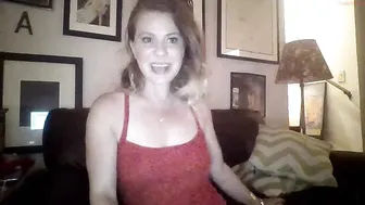 mimi_applebaum Cute brunette