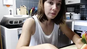 french_lolita showering