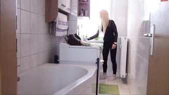 home sex in the bathroom with a blonde