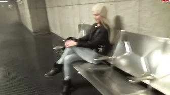Pulled the blonde at the dick