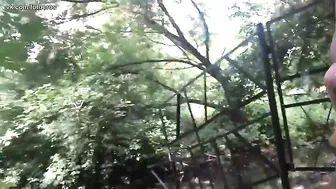 Extreme masturbate in the park