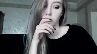 mrs_bonnie Seductive and hot beauty pulls vagina