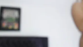 busty_ir_housewife Black-haired mare shows boobs