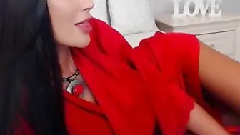 allisondesire Cute women lick nipples
