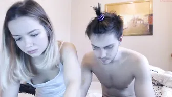 xxxsweetmoonxxx Flirty mouse jumps on a sex toy