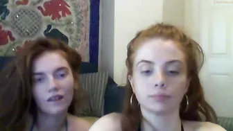 gingertwins vicious girl relish fingers with herself