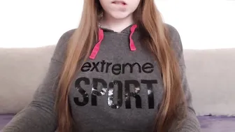 lily_sweet_cheeks cute brunette sucking dick