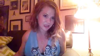 mimi_applebaum exciting bitch dancing in underwear