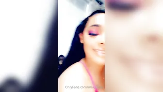 mia_milan onlyfans cutie whore fucks vagina hard