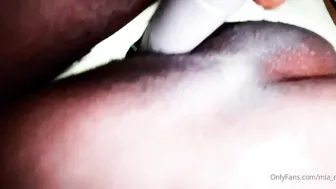 mia_milan onlyfans dirty bitch is engaged in oral sex