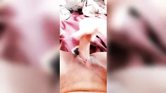 juliettesweetz onlyfans sexy brown hair caresses shaved holes