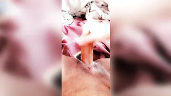 juliettesweetz onlyfans sexy brown hair caresses shaved holes