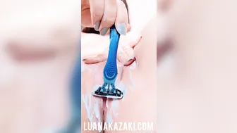 kazakiluana onlyfans elegant slut takes off her underwear
