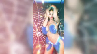 gizel onlyfans hot babe gives off huge ass