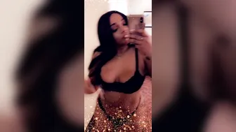 mia_milan onlyfans modest slut tells interesting stories on camera