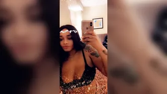 mia_milan onlyfans modest slut tells interesting stories on camera