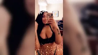 mia_milan onlyfans modest slut tells interesting stories on camera