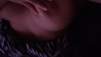 evilvie onlyfans cute slut fucks vaginal opening