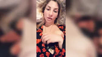 holly_unicorncandy onlyfans Busty confused