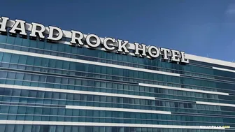 Molly onlyfans shows pussy