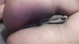 gabbyryan onlyfans slut fingers her pussy