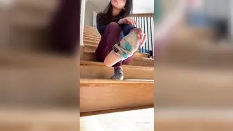 junifurmoon onlyfans busty mare relish masturbating cunt