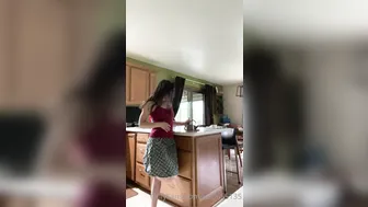 junifurmoon onlyfans sexy babe plays with pussy