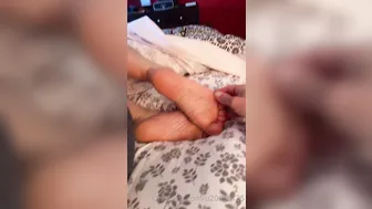 junifurmoon onlyfans gorgeous chick jerks off her pussy with phallus