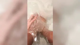lillyroma1982 onlyfans leggy blonde pampers pussy with her fingers